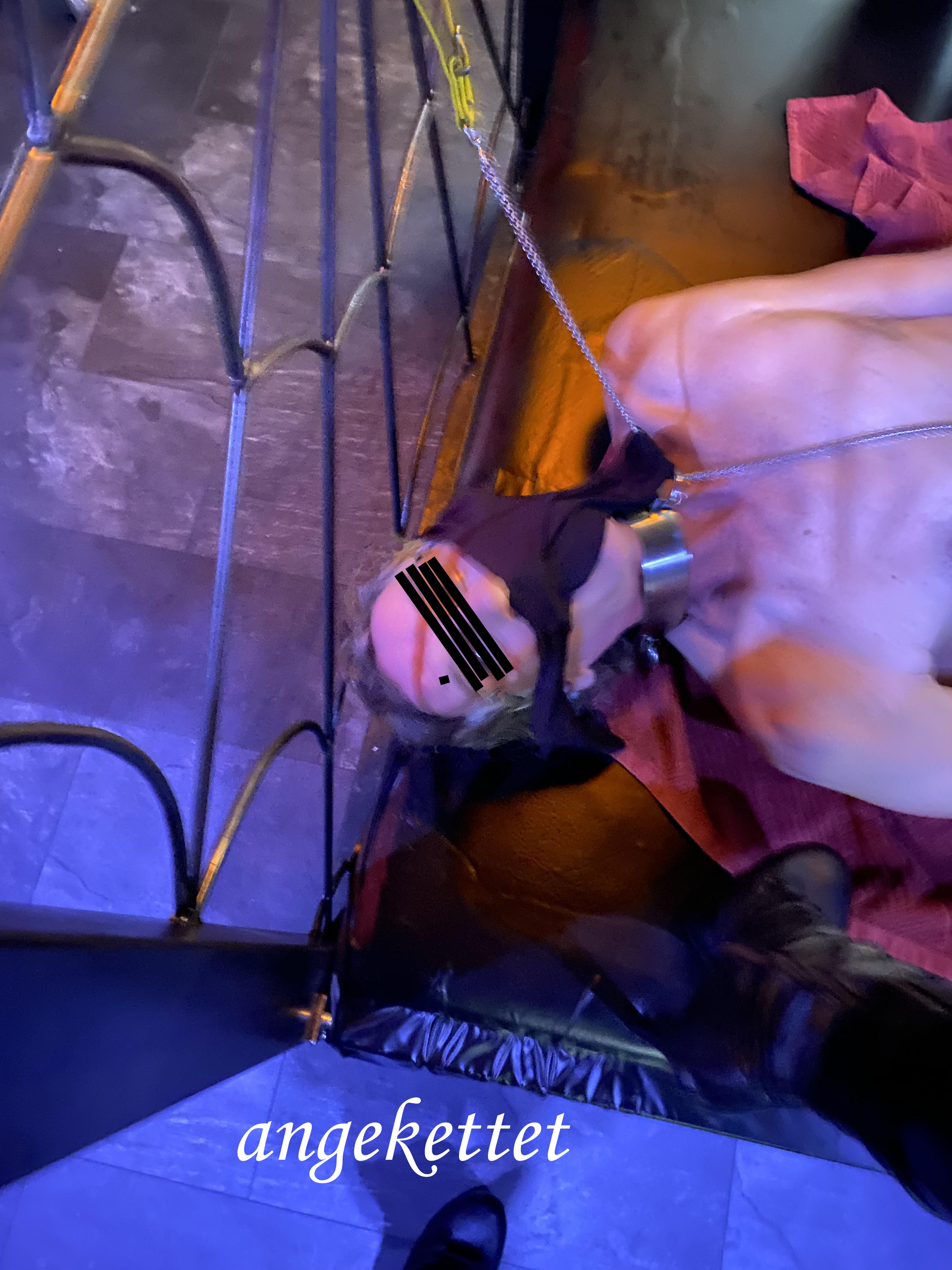 angekettet Sklave Martin.jpg